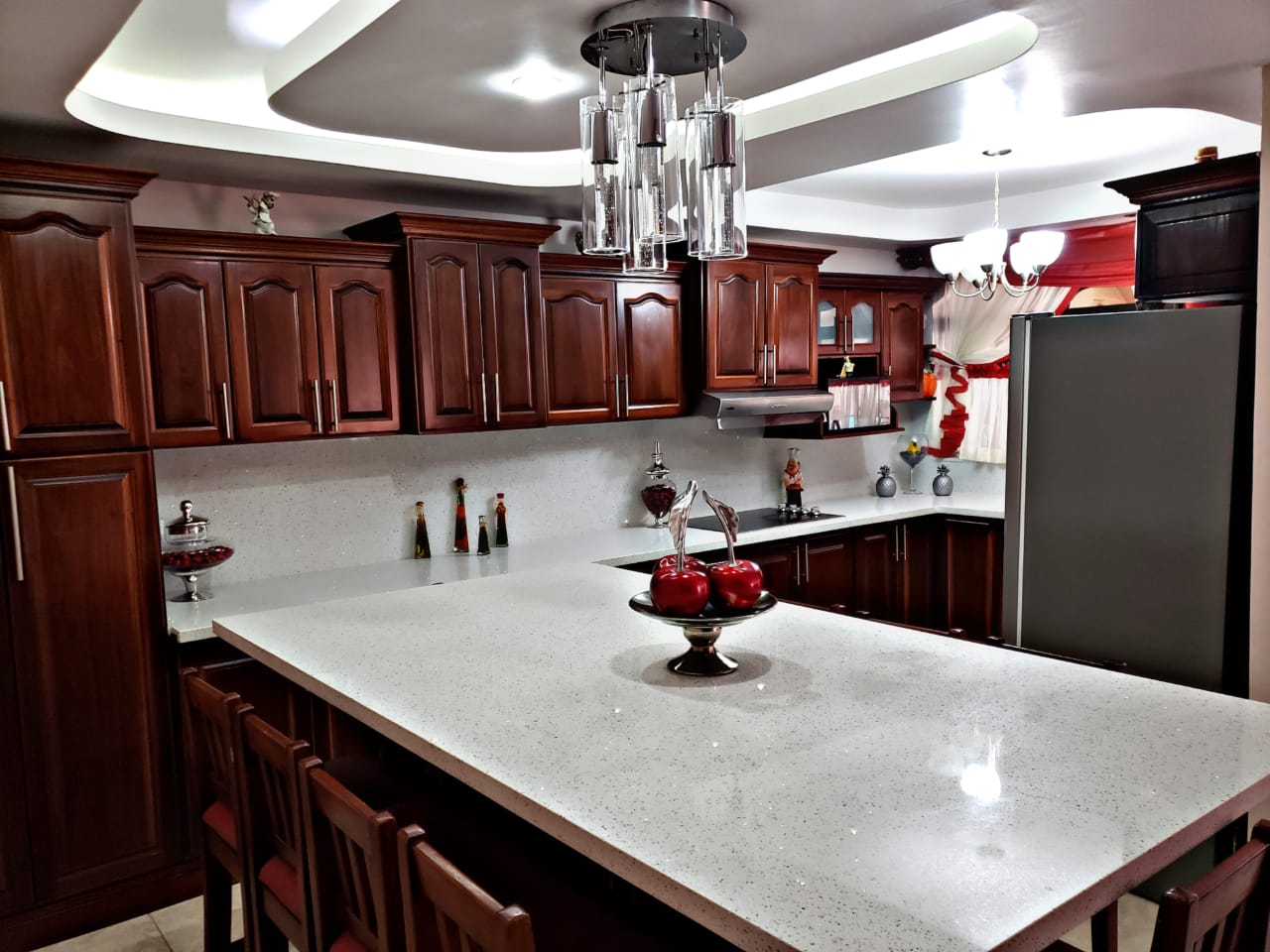Cocina con granito